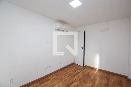 Quarto 1 de casa para alugar com 4 quartos, 200m² em Vila Progresso, Niterói
