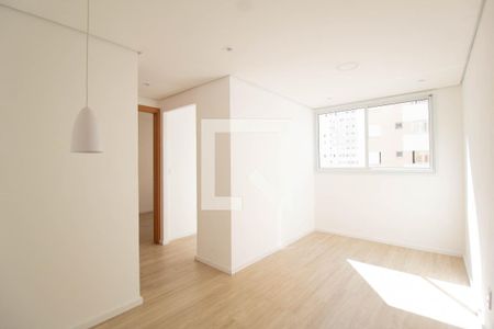 Sala de apartamento para alugar com 2 quartos, 44m² em Jardim Íris, São Paulo