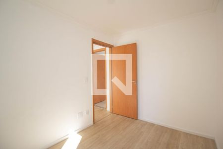 Quarto 1 de apartamento para alugar com 2 quartos, 44m² em Jardim Íris, São Paulo