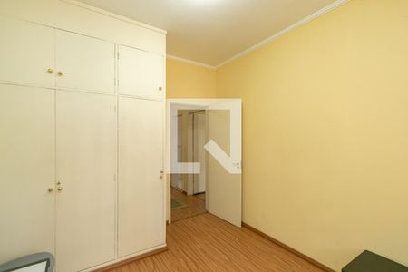 Casa à venda com 240m², 3 quartos e 2 vagas Casa à venda com 240m², 3 quartos e 2 vagasQuarto 3