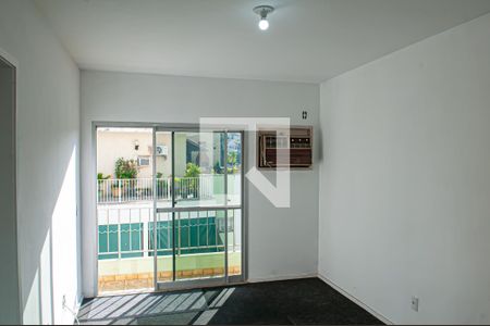 S de apartamento para alugar com 2 quartos, 57m² em Pechincha, Rio de Janeiro