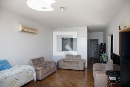 Sala de apartamento à venda com 4 quartos, 148m² em Centro Histórico, Porto Alegre