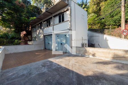 Sacada de casa à venda com 5 quartos, 400m² em Sumarezinho, São Paulo
