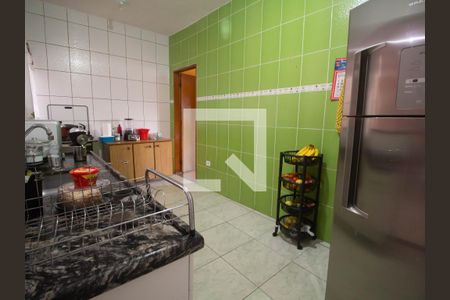 Casa à venda com 300m², 6 quartos e 3 vagas Casa à venda com 300m², 6 quartos e 3 vagascozinha casa 2