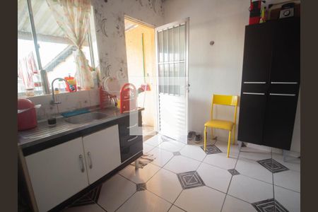 Casa à venda com 300m², 6 quartos e 3 vagas Casa à venda com 300m², 6 quartos e 3 vagascozinha casa 1