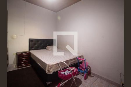 Casa à venda com 300m², 6 quartos e 3 vagas Casa à venda com 300m², 6 quartos e 3 vagasQuarto casa 3