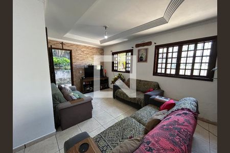 Sala de casa para alugar com 4 quartos, 90m² em Vila Rosália, Guarulhos