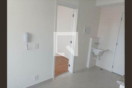 Sala/Cozinha de apartamento para alugar com 1 quarto, 32m² em Vila Ema, São Paulo