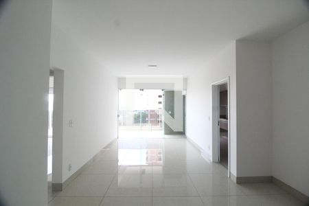 Sala de apartamento para alugar com 3 quartos, 137m² em Tubalina, Uberlândia