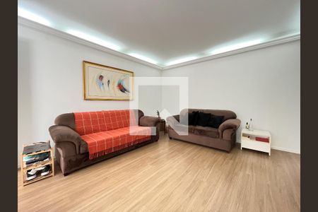 Sala de casa à venda com 5 quartos, 270m² em Jabaquara, São Paulo