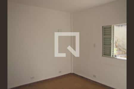 Quarto de casa para alugar com 1 quarto, 40m² em Jardim Santa Maria, São Paulo