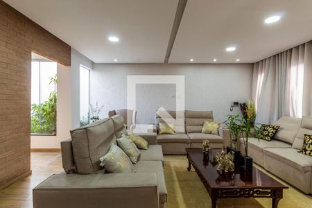 Sala de casa para alugar com 4 quartos, 750m² em Vila Galvão, Guarulhos