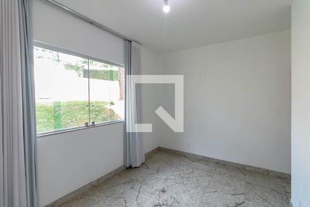 Quarto 1 de casa à venda com 3 quartos, 1000m² em Bandeirantes (pampulha), Belo Horizonte
