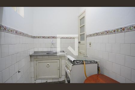 Cozinha de apartamento à venda com 1 quarto, 40m² em Floresta, Porto Alegre