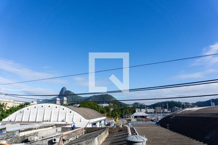 Apartamento à venda com 256m², 4 quartos e 4 vagas Apartamento à venda com 256m², 4 quartos e 4 vagasVista