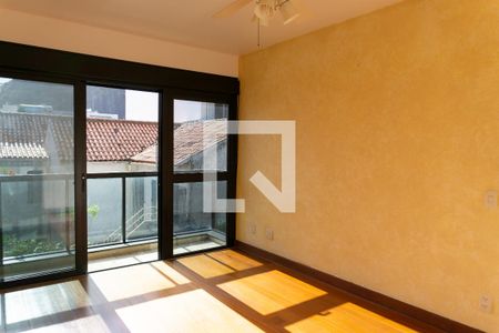 Apartamento à venda com 256m², 4 quartos e 4 vagas Apartamento à venda com 256m², 4 quartos e 4 vagasQuarto 4