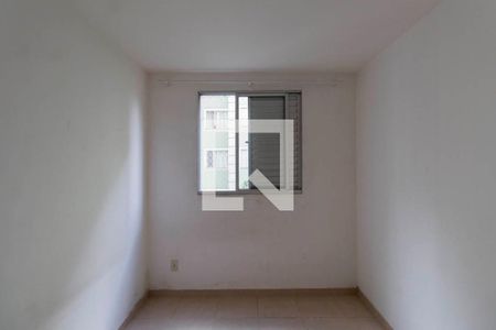 Quarto 1 de apartamento para alugar com 2 quartos, 42m² em Jardim Santa Teresinha, São Paulo