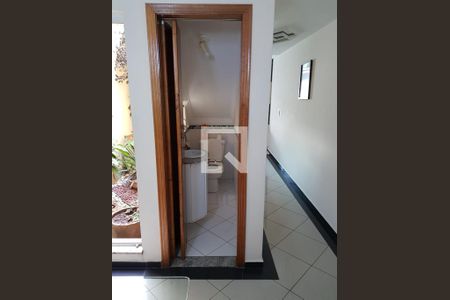 Lavabo de casa à venda com 3 quartos, 200m² em Penha de França, São Paulo