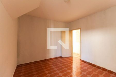 Quarto 1 de casa para alugar com 2 quartos, 85m² em Vila Canero, São Paulo