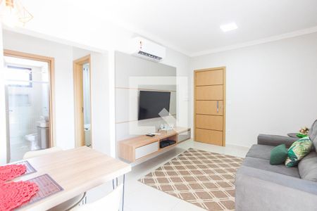 Sala de apartamento para alugar com 2 quartos, 65m² em Tibery, Uberlândia