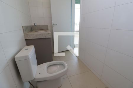 Banheiro da Suíte 1 de apartamento para alugar com 3 quartos, 137m² em Tubalina, Uberlândia