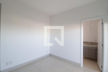 Quarto Suíte de apartamento para alugar com 3 quartos, 137m² em Tubalina, Uberlândia