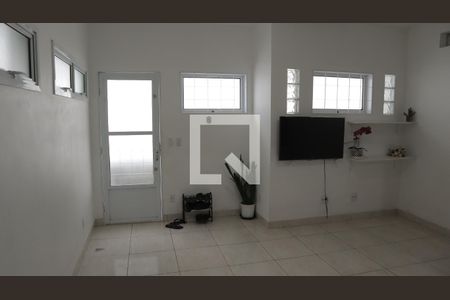 Sala (casa 01) de casa para alugar com 6 quartos, 35m² em Jardim dos Oliveiras, Campinas