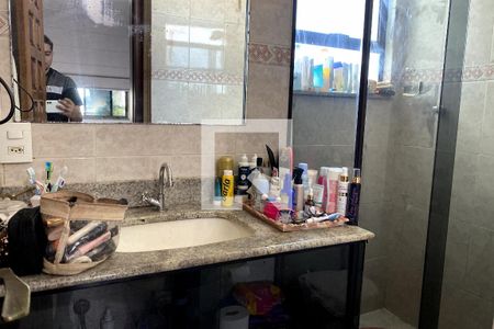 Apartamento para alugar com 250m², 3 quartos e 3 vagas Apartamento para alugar com 250m², 3 quartos e 3 vagasBanheiro 2