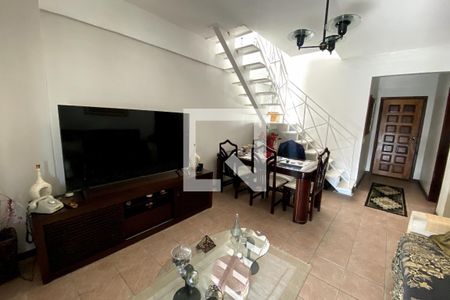 Sala de apartamento para alugar com 3 quartos, 250m² em Jardim Vinte E Cinco de Agosto, Duque de Caxias