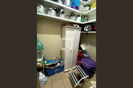 Apartamento para alugar com 250m², 3 quartos e 3 vagas Apartamento para alugar com 250m², 3 quartos e 3 vagasQuarto de Serviço