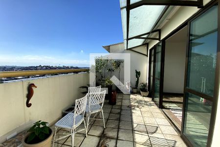 Apartamento para alugar com 250m², 3 quartos e 3 vagas Apartamento para alugar com 250m², 3 quartos e 3 vagasÁrea de lazer