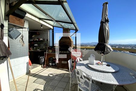 Apartamento para alugar com 250m², 3 quartos e 3 vagas Apartamento para alugar com 250m², 3 quartos e 3 vagasÁrea de lazer