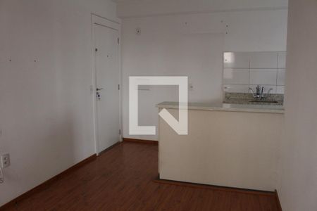 Sala de apartamento para alugar com 2 quartos, 40m² em Vila Ema, São Paulo