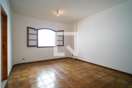 Suíte de casa para alugar com 3 quartos, 750m² em Jardim Astro, Sorocaba