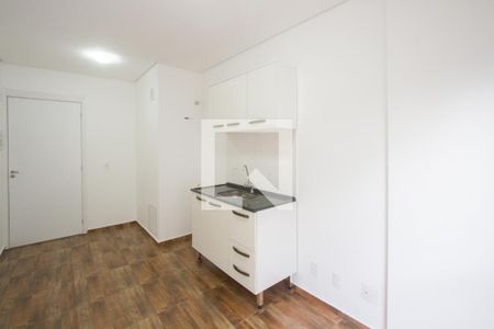 Sala/Cozinha de apartamento para alugar com 1 quarto, 33m² em Santo Amaro, São Paulo