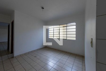 Sala de casa à venda com 3 quartos, 200m² em Vila Bela, São Paulo