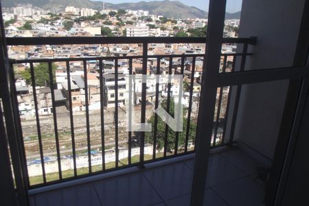 Varanda  de apartamento para alugar com 1 quarto, 48m² em Del Castilho, Rio de Janeiro