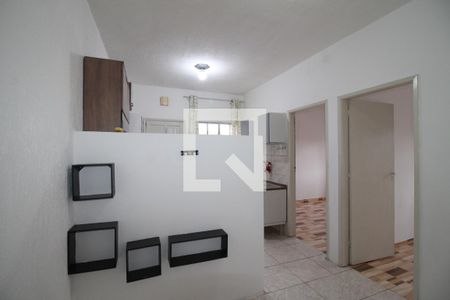Sala/Cozinha e Área de serviço de casa para alugar com 2 quartos, 48m² em Vila Buenos Aires, São Paulo