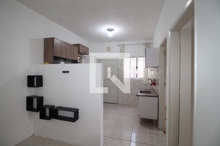 Sala/Cozinha e Área de serviço de casa para alugar com 2 quartos, 48m² em Vila Buenos Aires, São Paulo