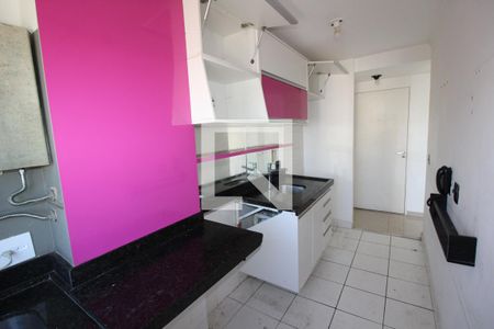 Cozinha de apartamento para alugar com 2 quartos, 55m² em Jardim Independência, São Paulo