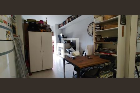 Sala de kitnet/studio para alugar com 1 quarto, 35m² em Armação, Salvador