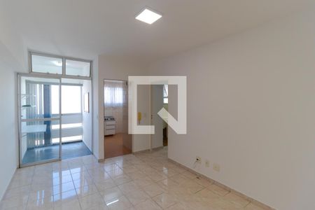 Salas de apartamento para alugar com 1 quarto, 60m² em Vila Itapura, Campinas