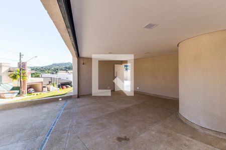 Casa de condomínio à venda com 280m², 3 quartos e 2 vagas Casa de condomínio à venda com 280m², 3 quartos e 2 vagasGaragem