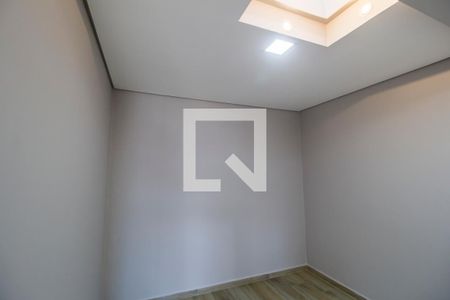 Casa de condomínio à venda com 280m², 3 quartos e 2 vagas Casa de condomínio à venda com 280m², 3 quartos e 2 vagasCloset da suíte