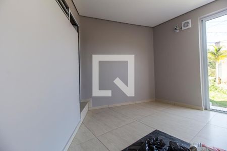 Casa de condomínio à venda com 280m², 3 quartos e 2 vagas Casa de condomínio à venda com 280m², 3 quartos e 2 vagasSala