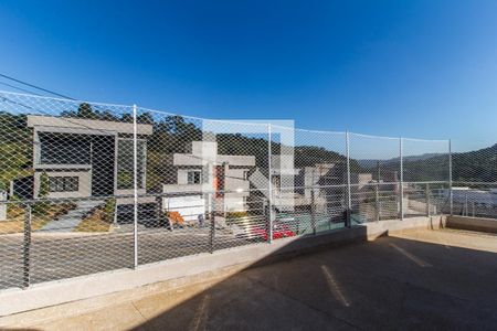 Casa de condomínio à venda com 280m², 3 quartos e 2 vagas Casa de condomínio à venda com 280m², 3 quartos e 2 vagasVaranda
