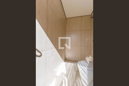 Casa de condomínio à venda com 280m², 3 quartos e 2 vagas Casa de condomínio à venda com 280m², 3 quartos e 2 vagasBanheiro