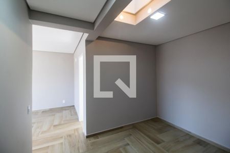 Casa de condomínio à venda com 280m², 3 quartos e 2 vagas Casa de condomínio à venda com 280m², 3 quartos e 2 vagasCloset da suíte