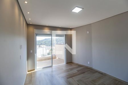 Casa de condomínio à venda com 280m², 3 quartos e 2 vagas Casa de condomínio à venda com 280m², 3 quartos e 2 vagasSuíte master