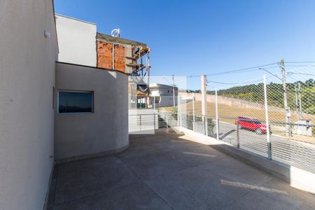 Casa de condomínio à venda com 280m², 3 quartos e 2 vagas Casa de condomínio à venda com 280m², 3 quartos e 2 vagasVaranda